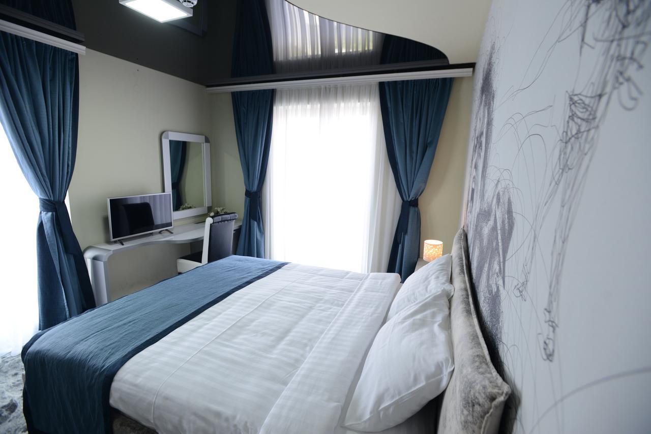 Garni Hotel Hollywoodland Wellness & Aquapark Belgrad Zewnętrze zdjęcie