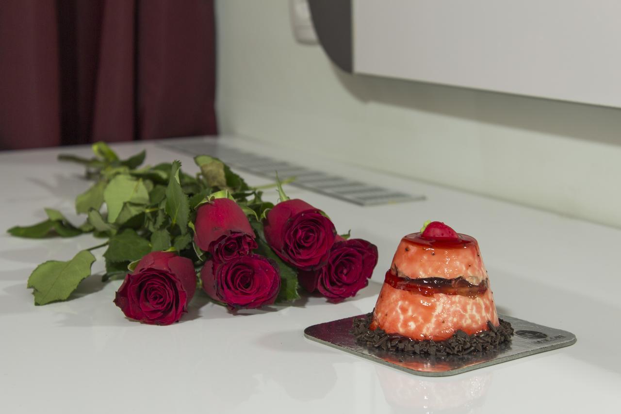 Garni Hotel Hollywoodland Wellness & Aquapark Belgrad Zewnętrze zdjęcie