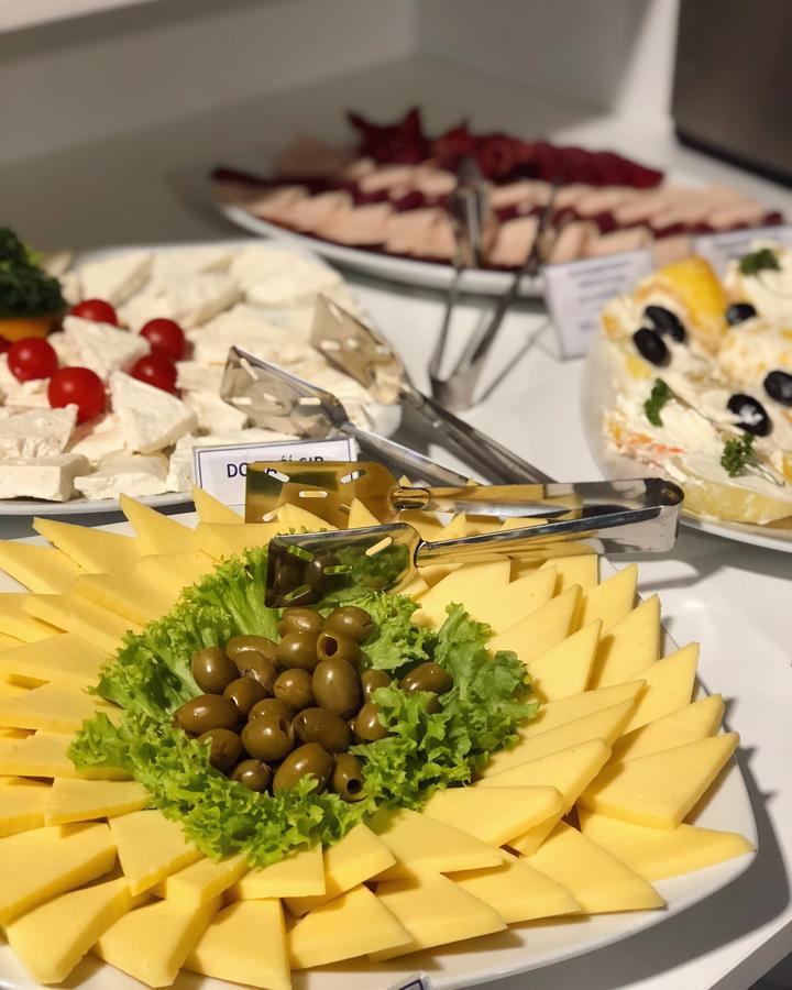 Garni Hotel Hollywoodland Wellness & Aquapark Belgrad Zewnętrze zdjęcie